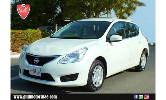 Acheter Import Voiture Nissan Tiida Blanc à Import - Dubai, Barh el Gazel Acheter Import Voiture Nissan Tiida Blanc à Import - Dubai, Barh el Gazel