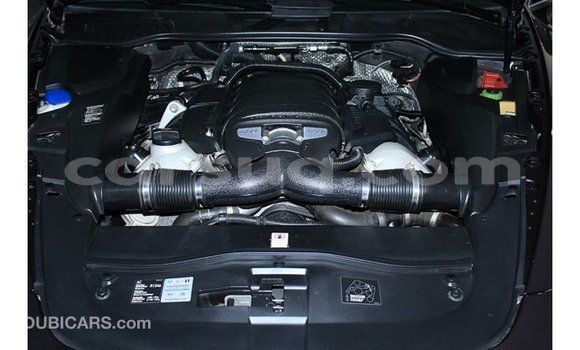 Acheter Import Voiture Porsche Cayenne Autre à Import - Dubai, Barh el Gazel Acheter Import Voiture Porsche Cayenne Autre à Import - Dubai, Barh el Gazel