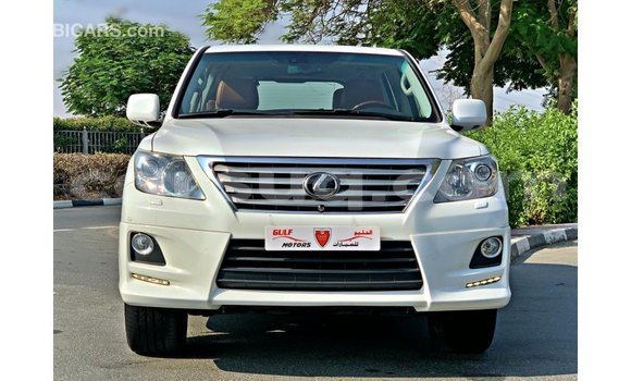 Acheter Import Voiture Lexus LX Blanc à Import - Dubai, Barh el Gazel Acheter Import Voiture Lexus LX Blanc à Import - Dubai, Barh el Gazel