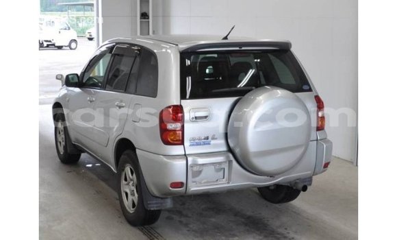 Acheter Import Voiture Toyota RAV4 Autre à Import - Dubai, Barh el Gazel Acheter Import Voiture Toyota RAV4 Autre à Import - Dubai, Barh el Gazel