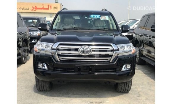 Acheter Import Voiture Toyota Land Cruiser Noir à Import - Dubai, Barh el Gazel Acheter Import Voiture Toyota Land Cruiser Noir à Import - Dubai, Barh el Gazel