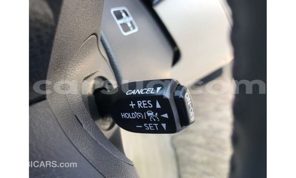 Acheter Import Voiture Toyota Land Cruiser Noir à Import - Dubai, Barh el Gazel Acheter Import Voiture Toyota Land Cruiser Noir à Import - Dubai, Barh el Gazel