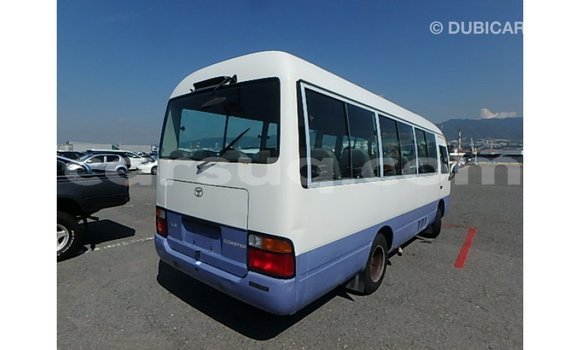 Acheter Import Voiture Toyota Coaster Blanc à Import - Dubai, Barh el Gazel Acheter Import Voiture Toyota Coaster Blanc à Import - Dubai, Barh el Gazel