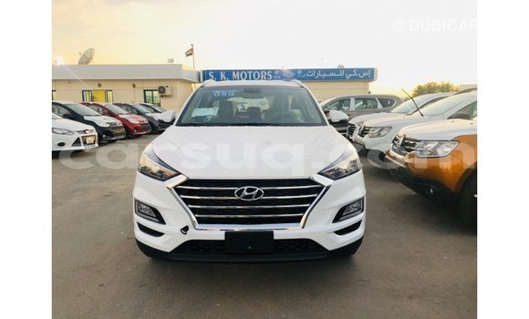 Acheter Import Voiture Hyundai Tucson Blanc à Import - Dubai, Barh el Gazel Acheter Import Voiture Hyundai Tucson Blanc à Import - Dubai, Barh el Gazel