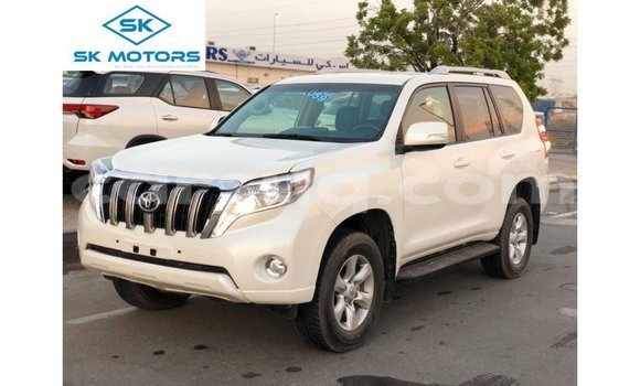 Acheter Import Voiture Toyota Prado Blanc à Import - Dubai, Barh el Gazel Acheter Import Voiture Toyota Prado Blanc à Import - Dubai, Barh el Gazel