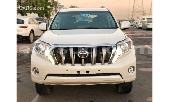 Acheter Import Voiture Toyota Prado Blanc à Import - Dubai, Barh el Gazel Acheter Import Voiture Toyota Prado Blanc à Import - Dubai, Barh el Gazel