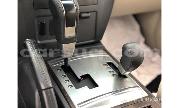 Acheter Import Voiture Mitsubishi Pajero Blanc à Import - Dubai, Barh el Gazel Acheter Import Voiture Mitsubishi Pajero Blanc à Import - Dubai, Barh el Gazel