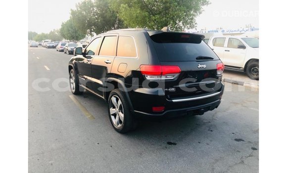 Acheter Import Voiture Jeep Grand Cherokee Noir à Import - Dubai, Barh el Gazel Acheter Import Voiture Jeep Grand Cherokee Noir à Import - Dubai, Barh el Gazel