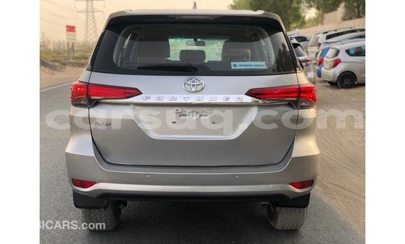 Acheter Import Voiture Toyota Fortuner Autre à Import - Dubai, Barh el Gazel Acheter Import Voiture Toyota Fortuner Autre à Import - Dubai, Barh el Gazel