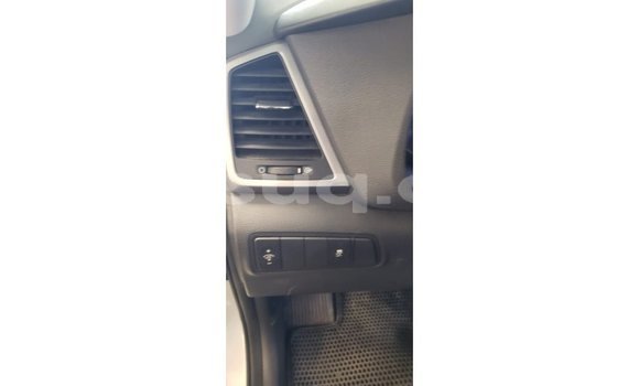 Acheter Import Voiture Hyundai Tucson Blanc à Import - Dubai, Barh el Gazel Acheter Import Voiture Hyundai Tucson Blanc à Import - Dubai, Barh el Gazel