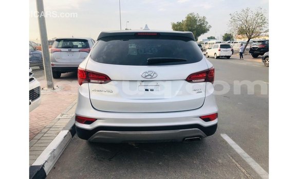 Buy Import Hyundai Santa Fe Other Car in Import - Dubai in Barh el Gazel Buy Import Hyundai Santa Fe Other Car in Import - Dubai in Barh el Gazel