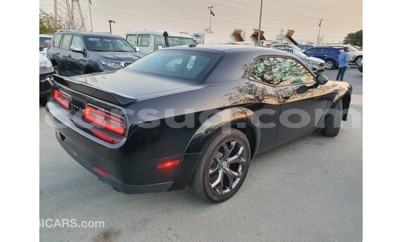 Acheter Import Voiture Dodge Challenger Noir à Import - Dubai, Barh el Gazel Acheter Import Voiture Dodge Challenger Noir à Import - Dubai, Barh el Gazel