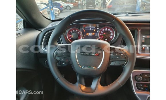 Acheter Import Voiture Dodge Challenger Noir à Import - Dubai, Barh el Gazel Acheter Import Voiture Dodge Challenger Noir à Import - Dubai, Barh el Gazel