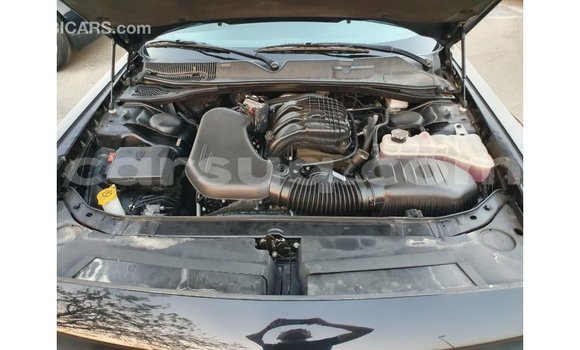 Acheter Import Voiture Dodge Challenger Noir à Import - Dubai, Barh el Gazel Acheter Import Voiture Dodge Challenger Noir à Import - Dubai, Barh el Gazel