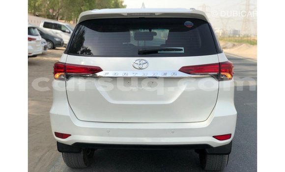 Buy Import Toyota Fortuner White Car in Import - Dubai in Barh el Gazel Buy Import Toyota Fortuner White Car in Import - Dubai in Barh el Gazel