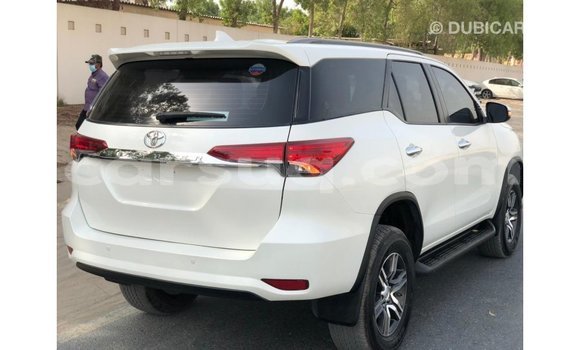 Buy Import Toyota Fortuner White Car in Import - Dubai in Barh el Gazel Buy Import Toyota Fortuner White Car in Import - Dubai in Barh el Gazel
