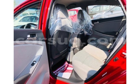 Acheter Import Voiture Hyundai Accent Rouge à Import - Dubai, Barh el Gazel Acheter Import Voiture Hyundai Accent Rouge à Import - Dubai, Barh el Gazel