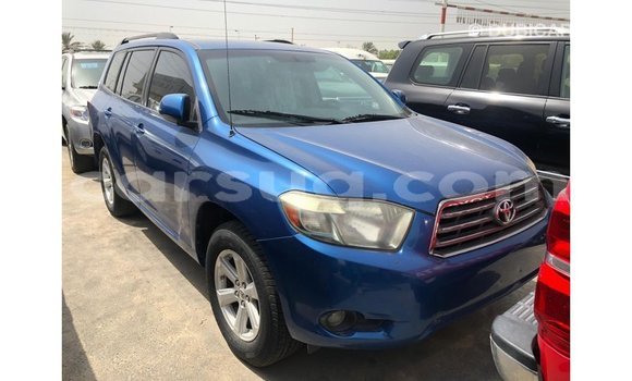 Acheter Import Voiture Toyota Highlander Bleu à Import - Dubai, Barh el Gazel Acheter Import Voiture Toyota Highlander Bleu à Import - Dubai, Barh el Gazel