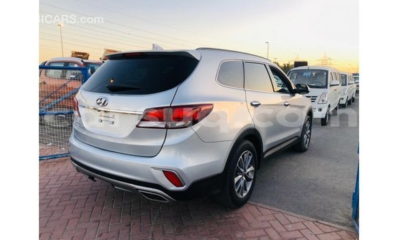 Acheter Import Voiture Hyundai Santa Fe Autre à Import - Dubai, Barh el Gazel Acheter Import Voiture Hyundai Santa Fe Autre à Import - Dubai, Barh el Gazel