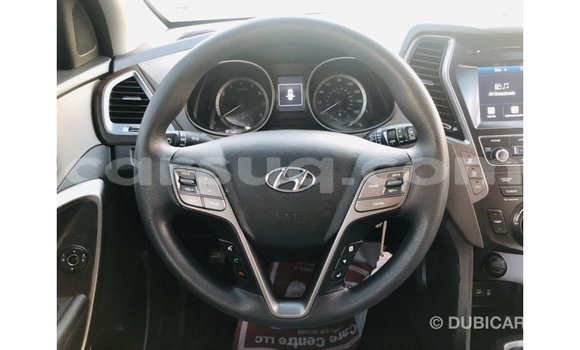 Acheter Import Voiture Hyundai Santa Fe Autre à Import - Dubai, Barh el Gazel Acheter Import Voiture Hyundai Santa Fe Autre à Import - Dubai, Barh el Gazel