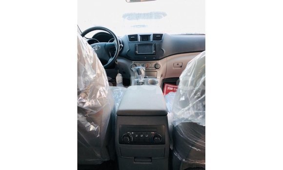 Acheter Import Voiture Toyota Highlander Autre à Import - Dubai, Barh el Gazel Acheter Import Voiture Toyota Highlander Autre à Import - Dubai, Barh el Gazel