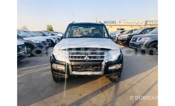 Acheter Import Voiture Mitsubishi Pajero Noir à Import - Dubai, Barh el Gazel Acheter Import Voiture Mitsubishi Pajero Noir à Import - Dubai, Barh el Gazel
