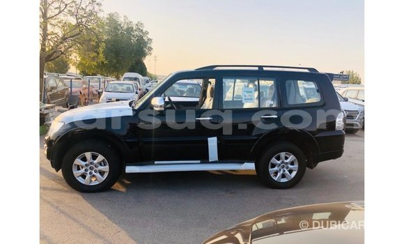 Acheter Import Voiture Mitsubishi Pajero Noir à Import - Dubai, Barh el Gazel Acheter Import Voiture Mitsubishi Pajero Noir à Import - Dubai, Barh el Gazel