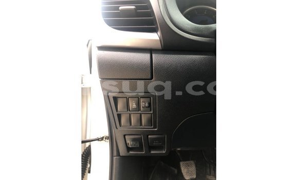 Buy Import Toyota Hilux White Car in Import - Dubai in Barh el Gazel Buy Import Toyota Hilux White Car in Import - Dubai in Barh el Gazel