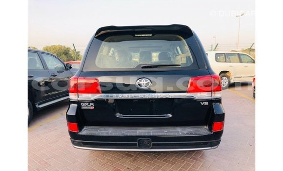Acheter Import Voiture Toyota Land Cruiser Noir à Import - Dubai, Barh el Gazel Acheter Import Voiture Toyota Land Cruiser Noir à Import - Dubai, Barh el Gazel