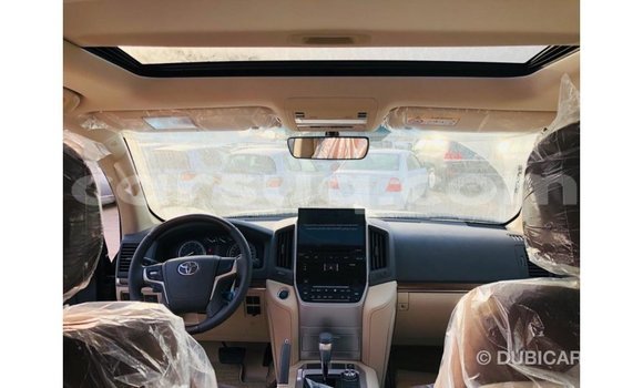 Acheter Import Voiture Toyota Land Cruiser Noir à Import - Dubai, Barh el Gazel Acheter Import Voiture Toyota Land Cruiser Noir à Import - Dubai, Barh el Gazel