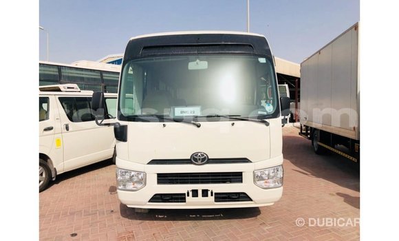 Acheter Import Voiture Toyota Coaster Blanc à Import - Dubai, Barh el Gazel Acheter Import Voiture Toyota Coaster Blanc à Import - Dubai, Barh el Gazel
