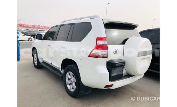 Acheter Import Voiture Toyota Prado Blanc à Import - Dubai, Barh el Gazel Acheter Import Voiture Toyota Prado Blanc à Import - Dubai, Barh el Gazel