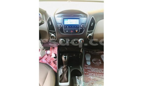 Buy Import Hyundai Tucson Blue Car in Import - Dubai in Barh el Gazel Buy Import Hyundai Tucson Blue Car in Import - Dubai in Barh el Gazel