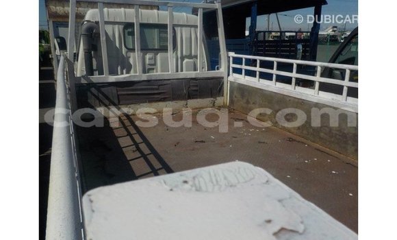 Acheter Import Voiture Toyota Dyna Blanc à Import - Dubai, Barh el Gazel Acheter Import Voiture Toyota Dyna Blanc à Import - Dubai, Barh el Gazel