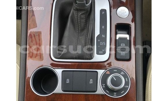Acheter Import Voiture Volkswagen Touareg Marron à Import - Dubai, Barh el Gazel Acheter Import Voiture Volkswagen Touareg Marron à Import - Dubai, Barh el Gazel