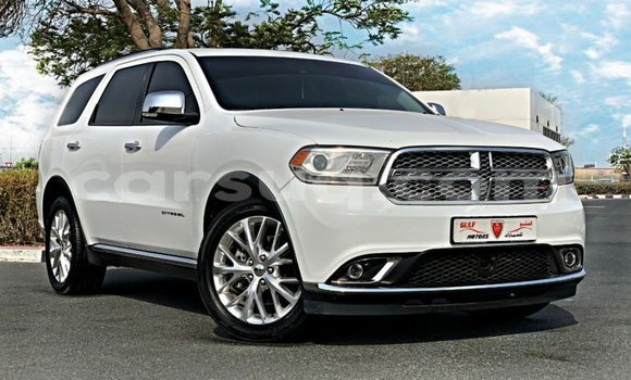 Acheter Import Voiture Dodge Durango Blanc à Import - Dubai, Barh el Gazel