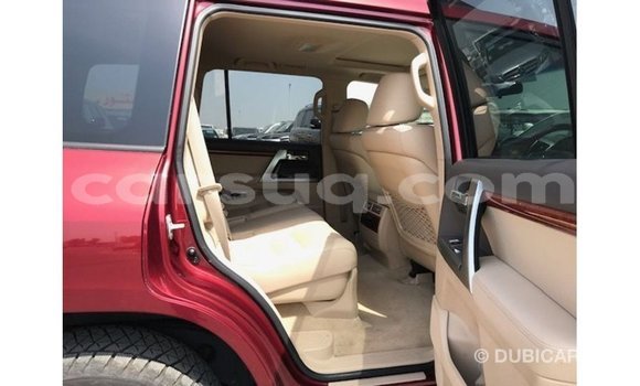 Acheter Import Voiture Toyota Land Cruiser Rouge à Import - Dubai, Barh el Gazel Acheter Import Voiture Toyota Land Cruiser Rouge à Import - Dubai, Barh el Gazel