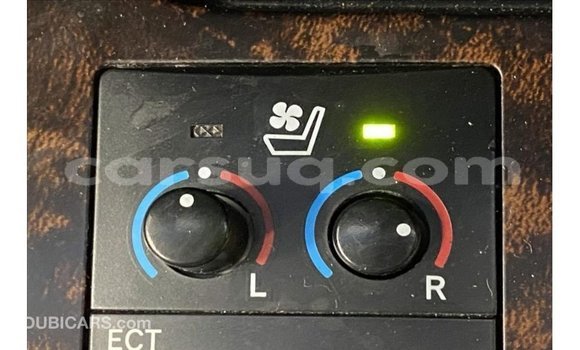 Acheter Import Voiture Toyota Land Cruiser Noir à Import - Dubai, Barh el Gazel Acheter Import Voiture Toyota Land Cruiser Noir à Import - Dubai, Barh el Gazel