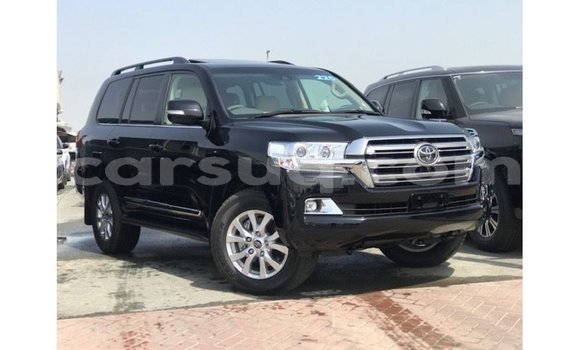 Acheter Import Voiture Toyota Land Cruiser Noir à Import - Dubai, Barh el Gazel Acheter Import Voiture Toyota Land Cruiser Noir à Import - Dubai, Barh el Gazel