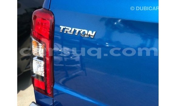 Acheter Import Voiture Mitsubishi i Bleu à Import - Dubai, Barh el Gazel Acheter Import Voiture Mitsubishi i Bleu à Import - Dubai, Barh el Gazel