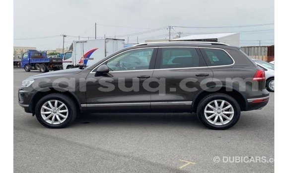 Acheter Import Voiture Volkswagen Touareg Autre à Import - Dubai, Barh el Gazel Acheter Import Voiture Volkswagen Touareg Autre à Import - Dubai, Barh el Gazel