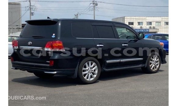 Acheter Import Voiture Toyota Land Cruiser Noir à Import - Dubai, Barh el Gazel Acheter Import Voiture Toyota Land Cruiser Noir à Import - Dubai, Barh el Gazel