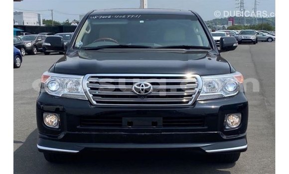 Acheter Import Voiture Toyota Land Cruiser Noir à Import - Dubai, Barh el Gazel Acheter Import Voiture Toyota Land Cruiser Noir à Import - Dubai, Barh el Gazel