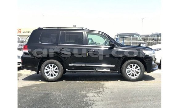 Acheter Import Voiture Toyota Land Cruiser Noir à Import - Dubai, Barh el Gazel Acheter Import Voiture Toyota Land Cruiser Noir à Import - Dubai, Barh el Gazel