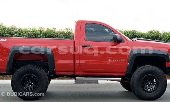 Acheter Import Voiture Chevrolet Silverado Rouge à Import - Dubai, Barh el Gazel Acheter Import Voiture Chevrolet Silverado Rouge à Import - Dubai, Barh el Gazel