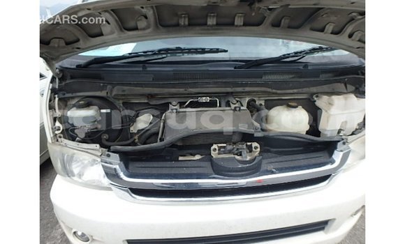 Acheter Import Voiture Toyota Hiace Blanc à Import - Dubai, Barh el Gazel Acheter Import Voiture Toyota Hiace Blanc à Import - Dubai, Barh el Gazel