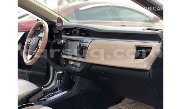 Acheter Import Voiture Toyota Corolla Blanc à Import - Dubai, Barh el Gazel Acheter Import Voiture Toyota Corolla Blanc à Import - Dubai, Barh el Gazel