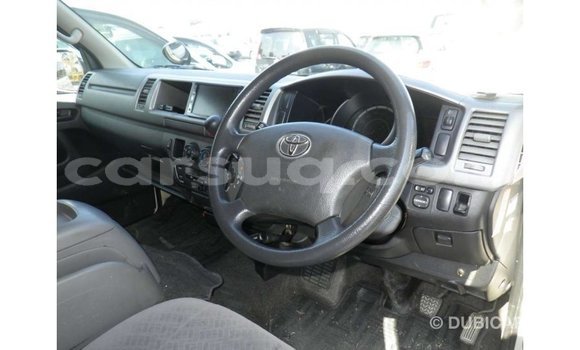 Acheter Import Voiture Toyota Hiace Blanc à Import - Dubai, Barh el Gazel Acheter Import Voiture Toyota Hiace Blanc à Import - Dubai, Barh el Gazel