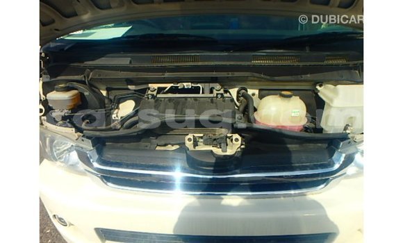 Acheter Import Voiture Toyota Hiace Blanc à Import - Dubai, Barh el Gazel Acheter Import Voiture Toyota Hiace Blanc à Import - Dubai, Barh el Gazel