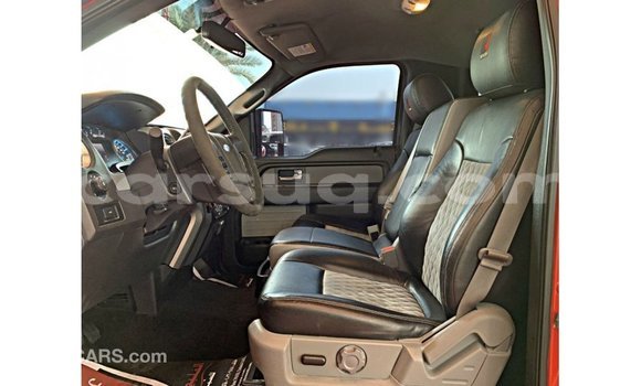 Acheter Import Voiture Ford Club Wagon Rouge à Import - Dubai, Barh el Gazel Acheter Import Voiture Ford Club Wagon Rouge à Import - Dubai, Barh el Gazel